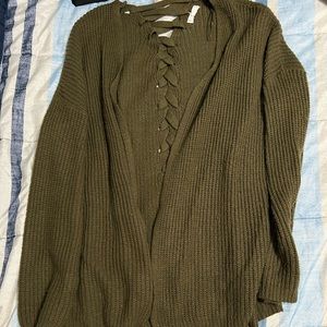 Green long sleeve cardigan